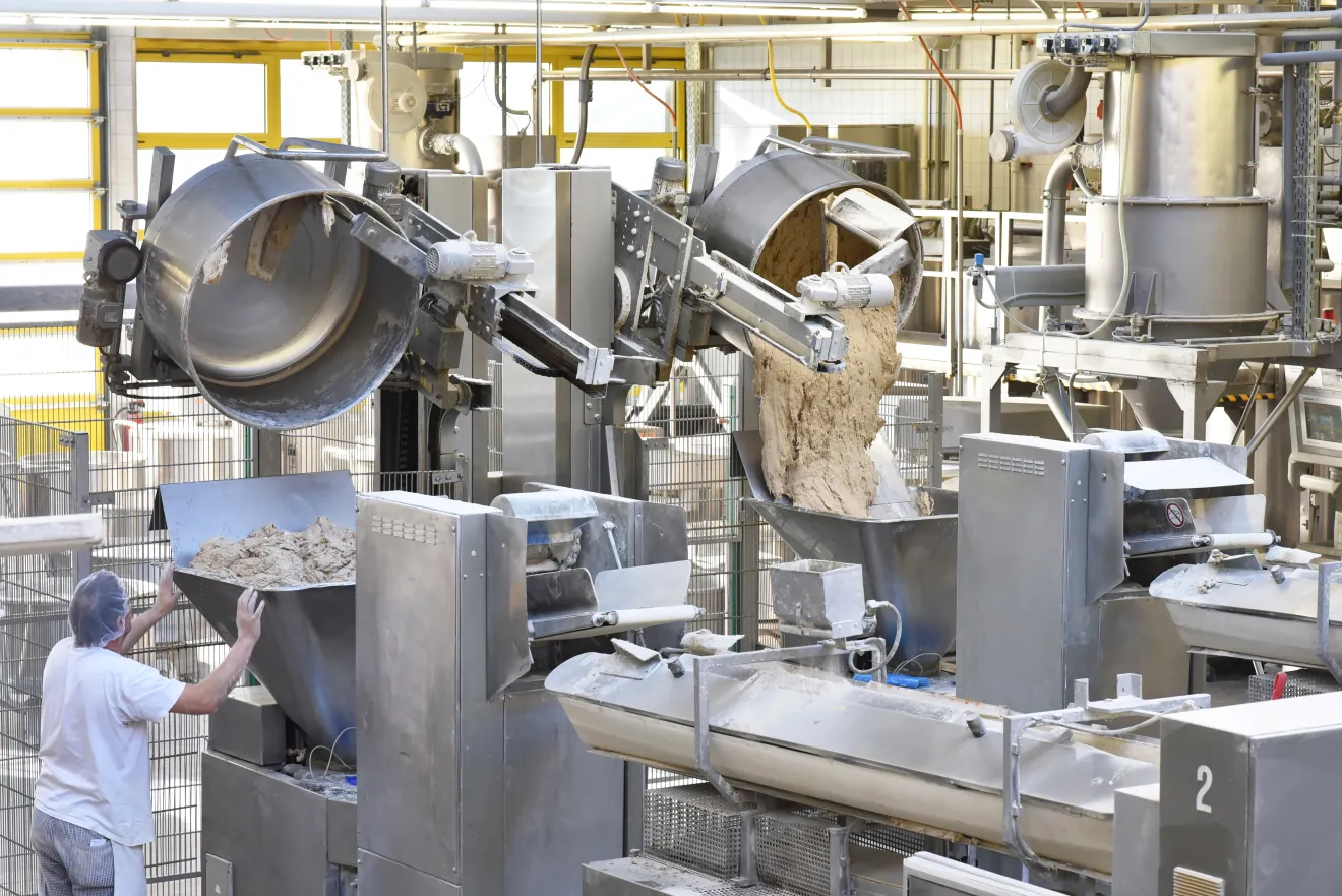 Hygiene has top-priority In the foodstuffs industry. That is why our components which are easy to clean are second to none Drives for the Food industry