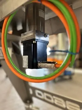 Servomotor